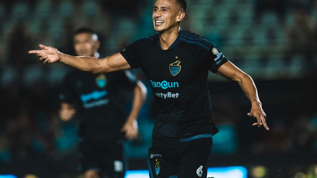 CANCÚN FC Y VENADOS DIVIDEN HONORES EN EL CLÁSICO PENINSULAR