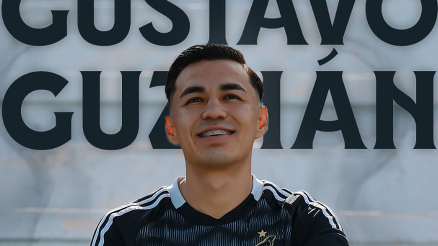 GUSTAVO GUZMÁN REFUERZA LATERAL IZQUIERDO DE CANCÚN FC
