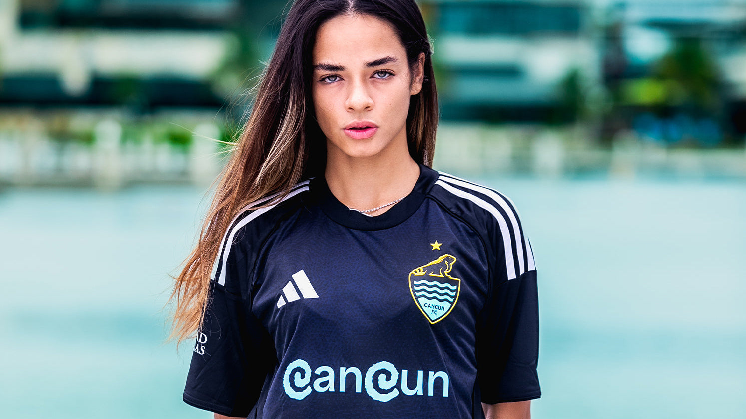 CANCÚN FC Y ADIDAS PRESENTAN JERSEY INSPIRADO EN TEMÁTICA ‘CARIBBEAN SHADOW’