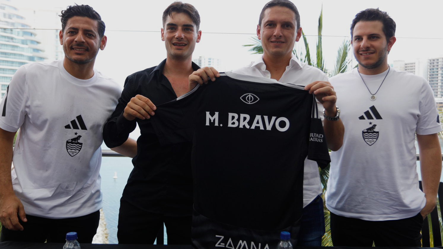 CANCÚN FC PRESENTA A MIGUEL ÁNGEL BRAVO COMO SU NUEVO DIRECTOR TÉCNICO