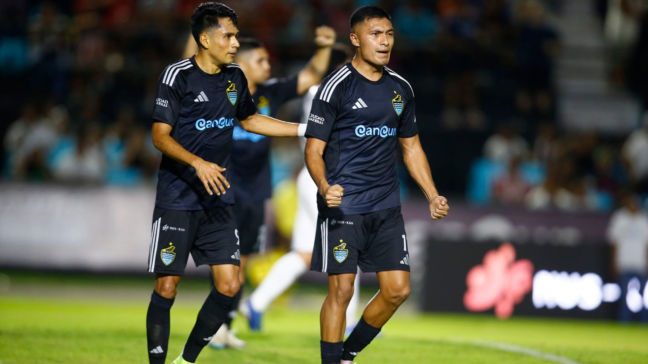 CANCÚN FC DERROTA A TAPATÍO Y MANTIENE EL PASO PERFECTO EN CASA