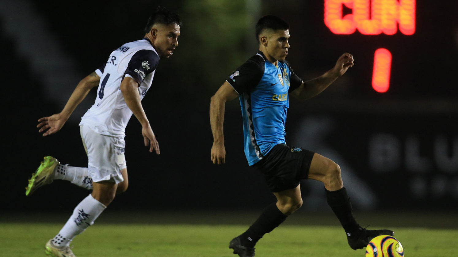 CANCÚN FC, A PEGAR PRIMERO ANTE EL ATLANTE EN UNA ESPECTACULAR FIESTA DE LUCES
