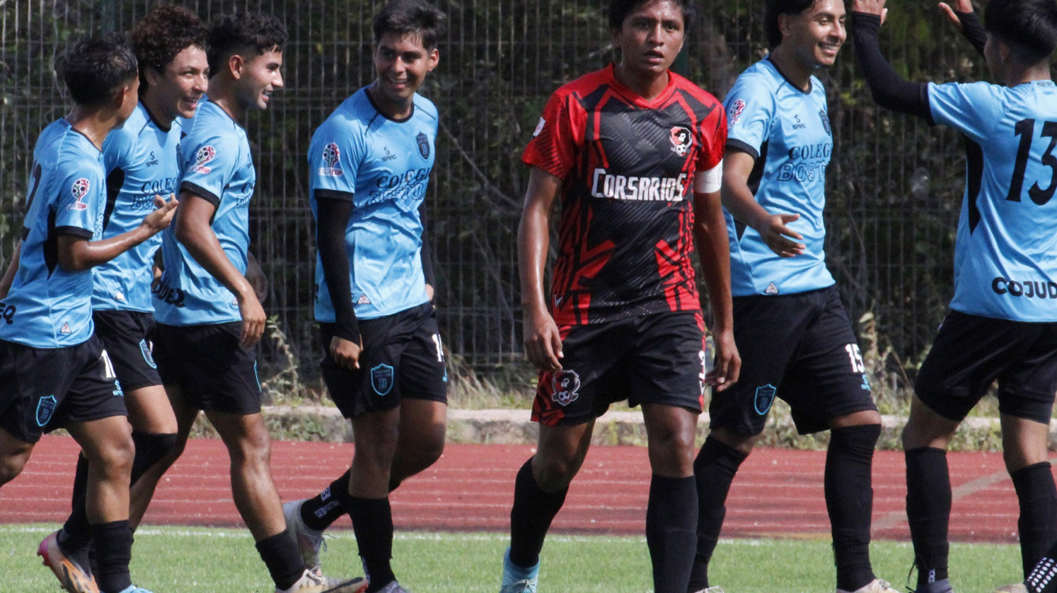 BOSTON CANCÚN FC HUNDE GALEÓN FILIBUSTERO Y YA SUMA 41 PUNTOS