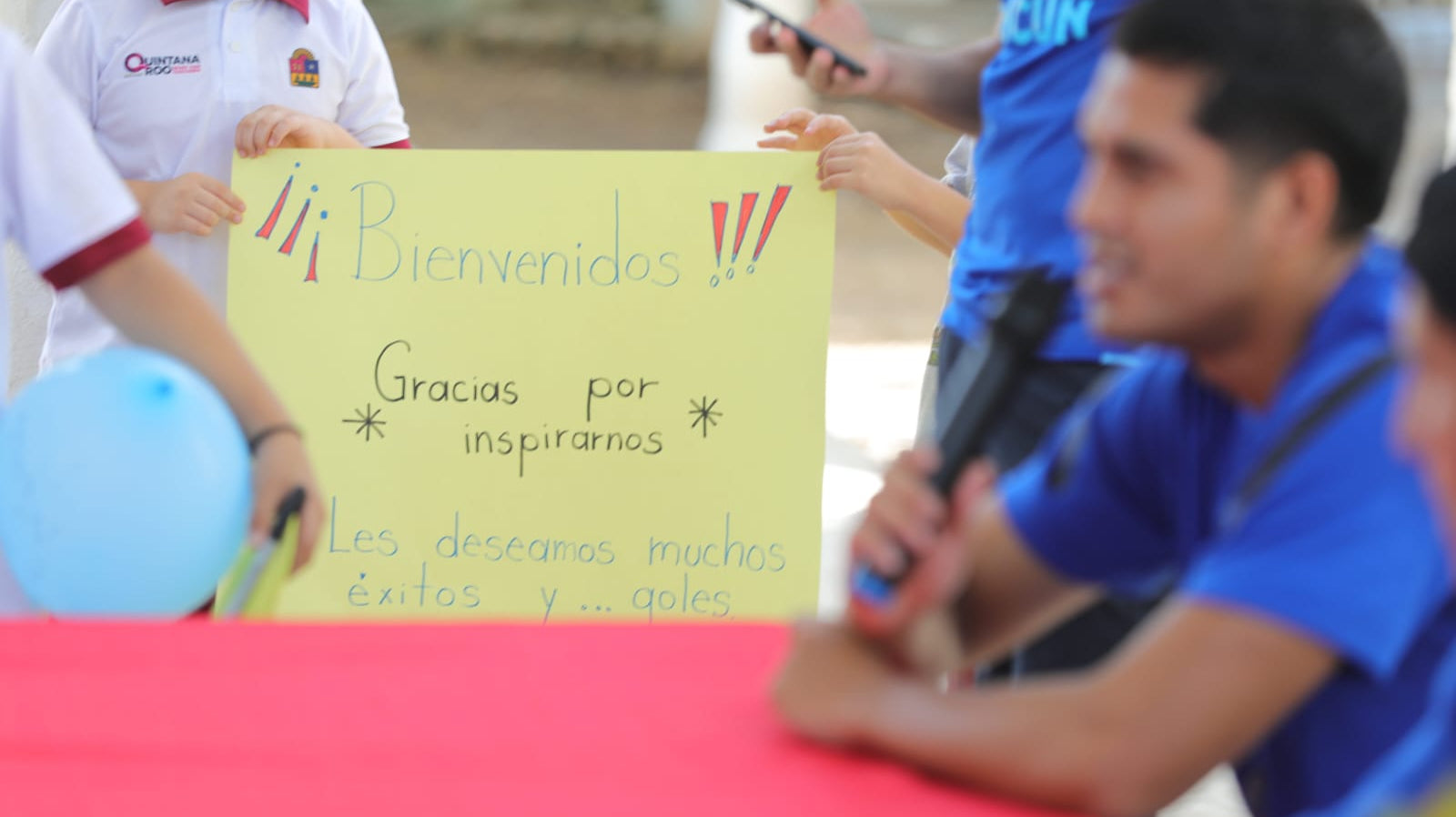 CANCÚN FC LLEVA LA PASIÓN DEL FÚTBOL A LA ESCUELA ‘MARIO MÉNDEZ PANTOJA’