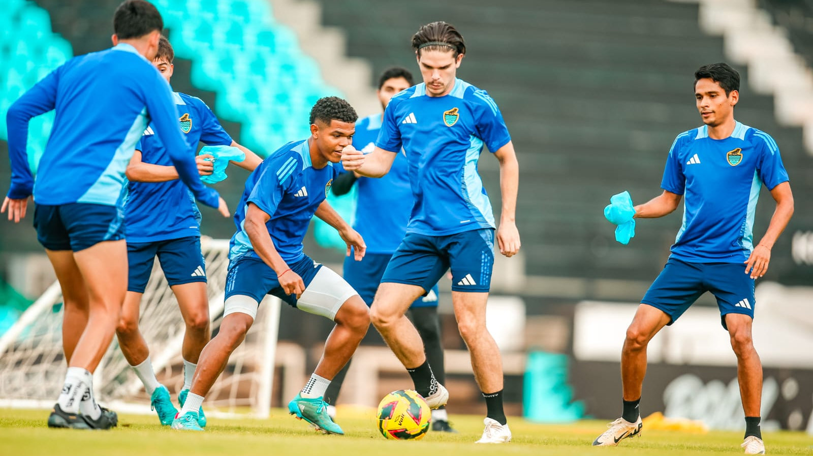 ¡VUELVE LA PASIÓN AL 'ANDRÉS QUINTANA ROO'! CANCÚN FC DEBUTA ANTE COYOTES DE TLAXCALA