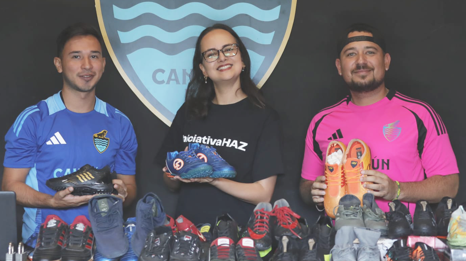 CANCÚN FC E ‘INICIATIVA HAZ’ TRANSFORMAN VIDAS CON ‘UN PAR DE TENIS, UN MAR DE SONRISAS’