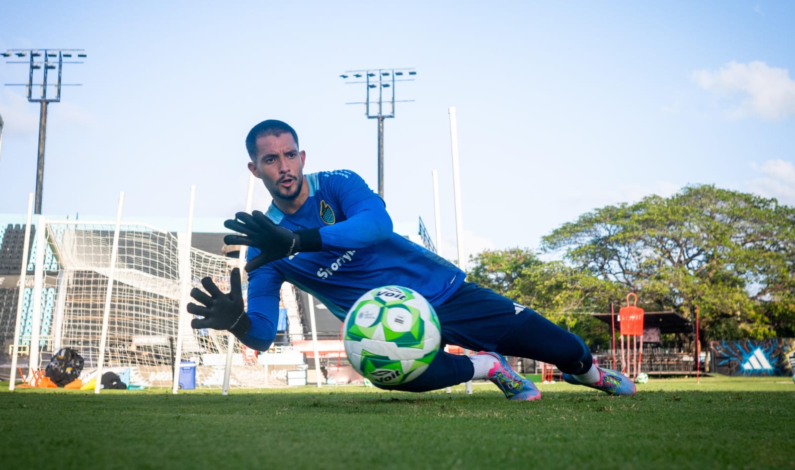 CANCÚN FC, POR EL SUBLIDERATO ANTE LEONES NEGROS DE LA UNIVERSIDAD DE GUADALAJARA