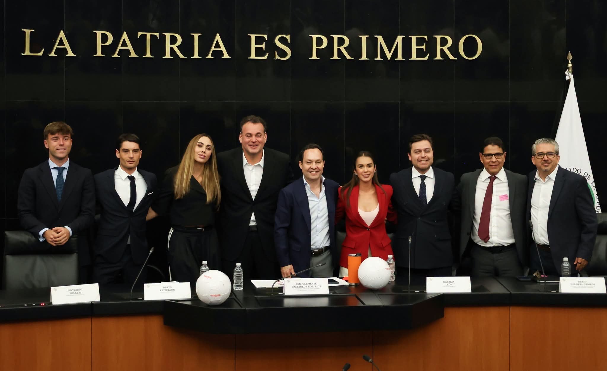 CANCÚN FC, DIRECTIVOS, JUGADORES Y LEGISLADORES LLEVAN AL SENADO DEBATE POR EL ASCENSO