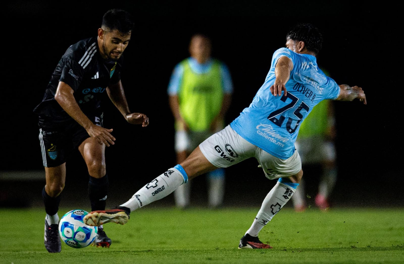 JUEVES Y DOMINGO, LAS SEMIFINALES ENTRE CANCÚN FC Y LA JAIBA BRAVA