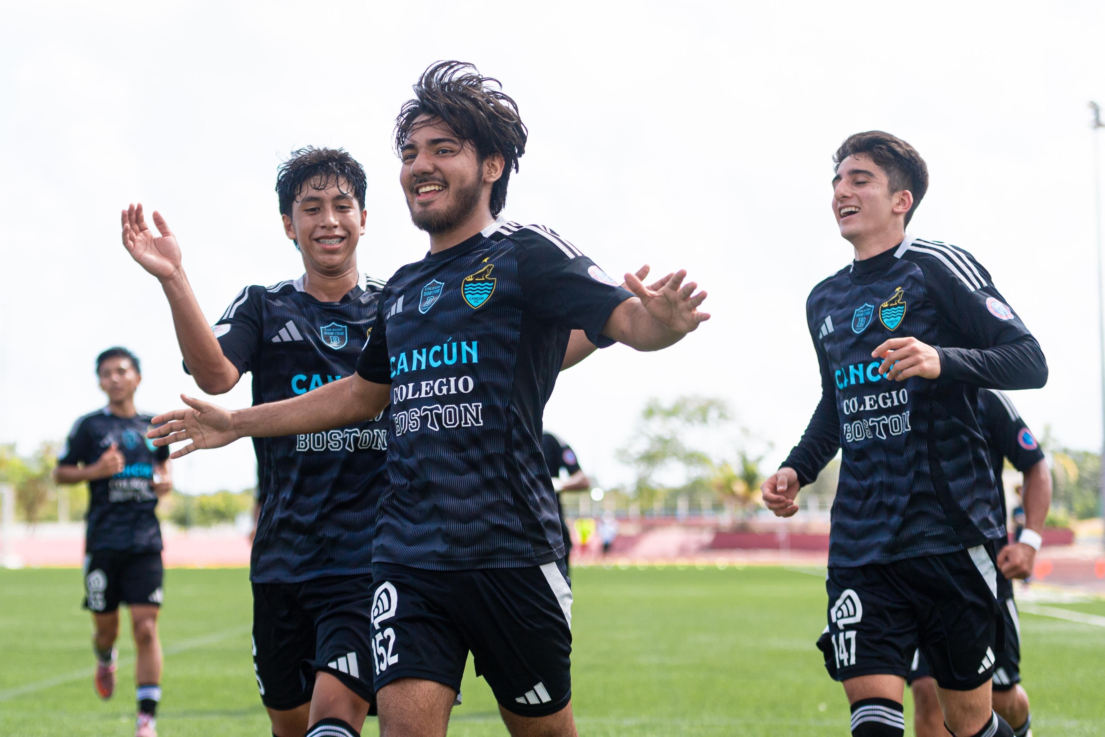 BOSTON CANCÚN FC RESCATA TREPIDANTE EMPATE (2-2) Y SUMA EL PUNTO EXTRA ANTE PIONEROS JUNIORS