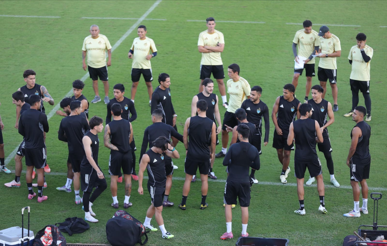 CANCÚN FC, A CONSUMAR LA OBRA ANTE TAPATÍO EN EL ‘ANDRÉS QUINTANA ROO ...