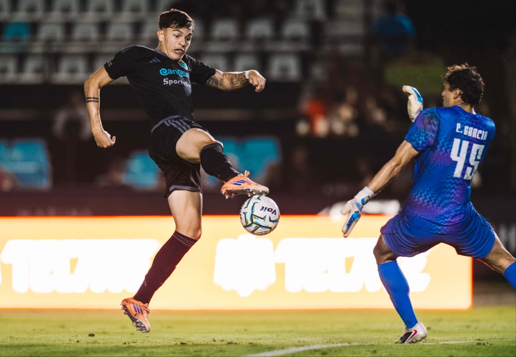¡CANCÚN FC CELEBRA CON ‘TOLO’ Y SU AFICIÓN AGÓNICO TRIUNFO ANTE TAPATÍO!
