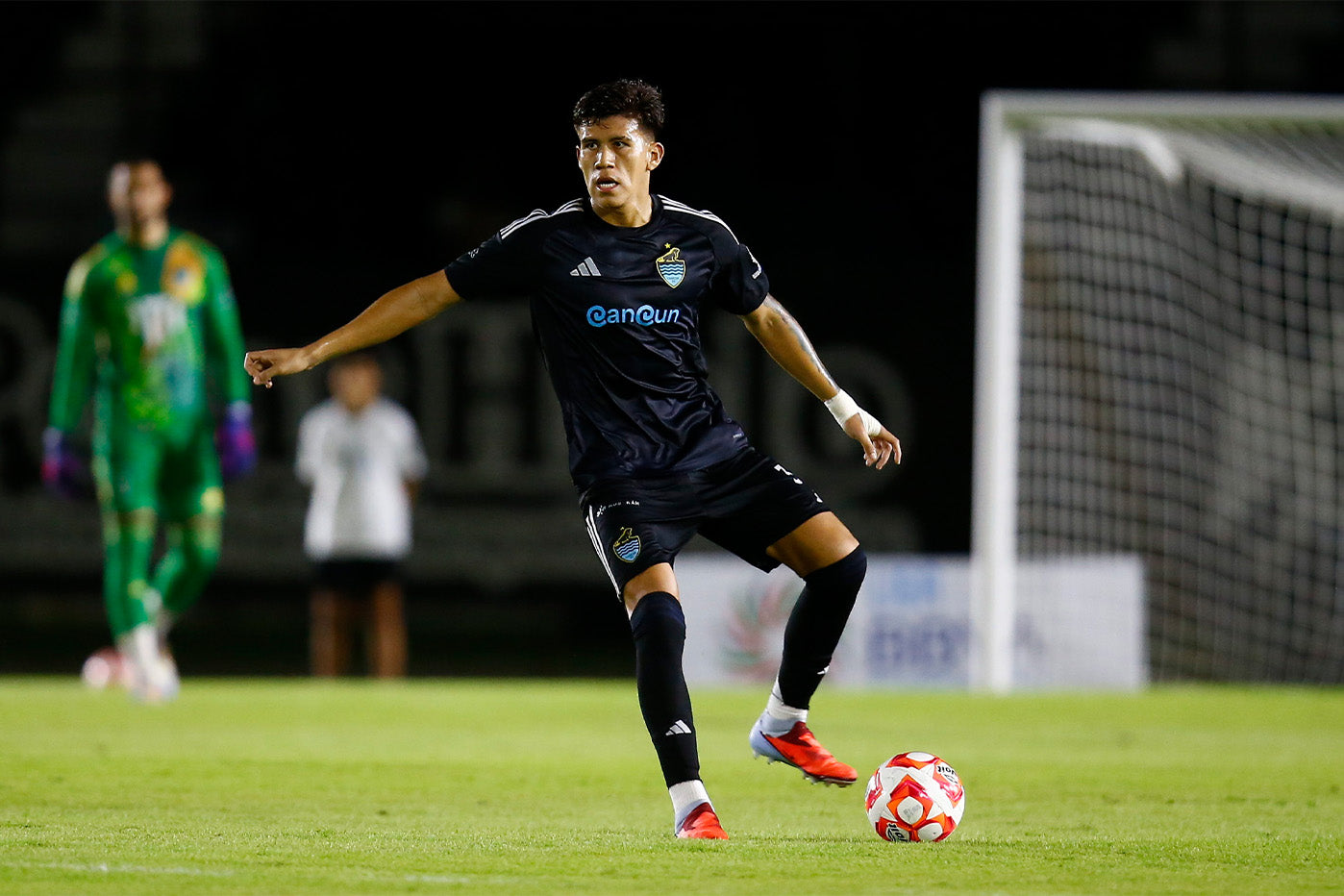 DE CANCÚN FC A LA SELECCIÓN DE BOLIVIA: LEONARDO ZABALA, CONVOCADO PARA ENFRENTAR A MÉXICO