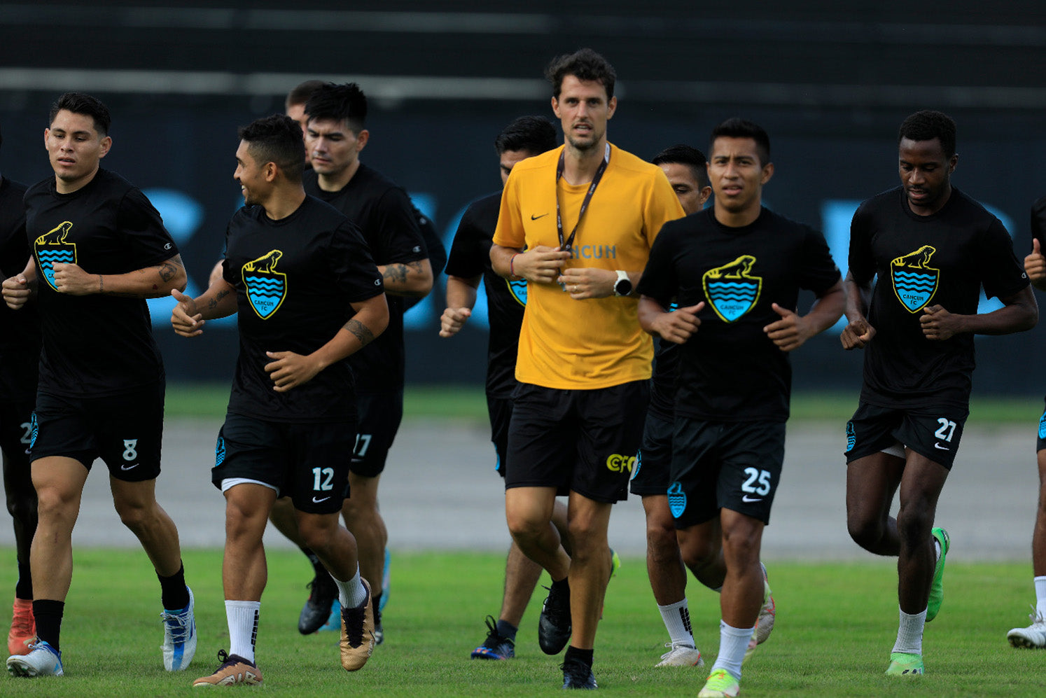 CANCÚN FC VISITA AL LÍDER EN BUSCA DE RETOMAR LA SENDA DE LA VICTORIA