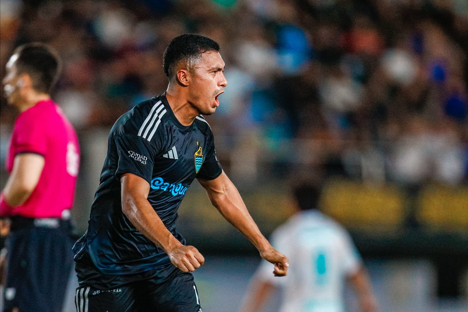 CANCÚN FC TRIUNFA EN LA PAZ Y RETOMA LIDERATO DEL APERTURA 2025 DE LA LIGA BBVA EXPANSIÓN MX