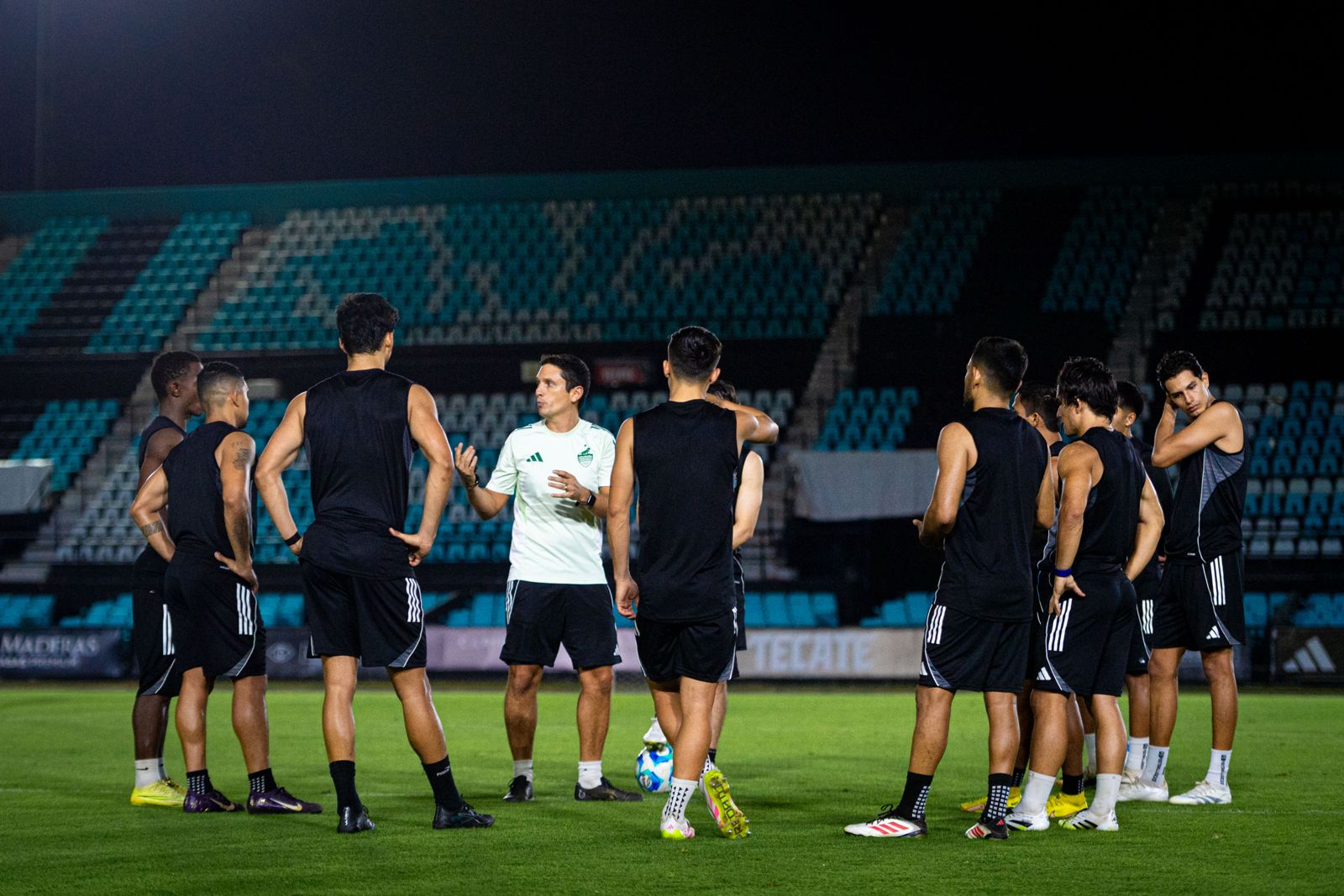 CANCÚN FC, POR SU TERCER TRIUNFO CONSECUTIVO ANTE CLUB ATLÉTICO LA PAZ