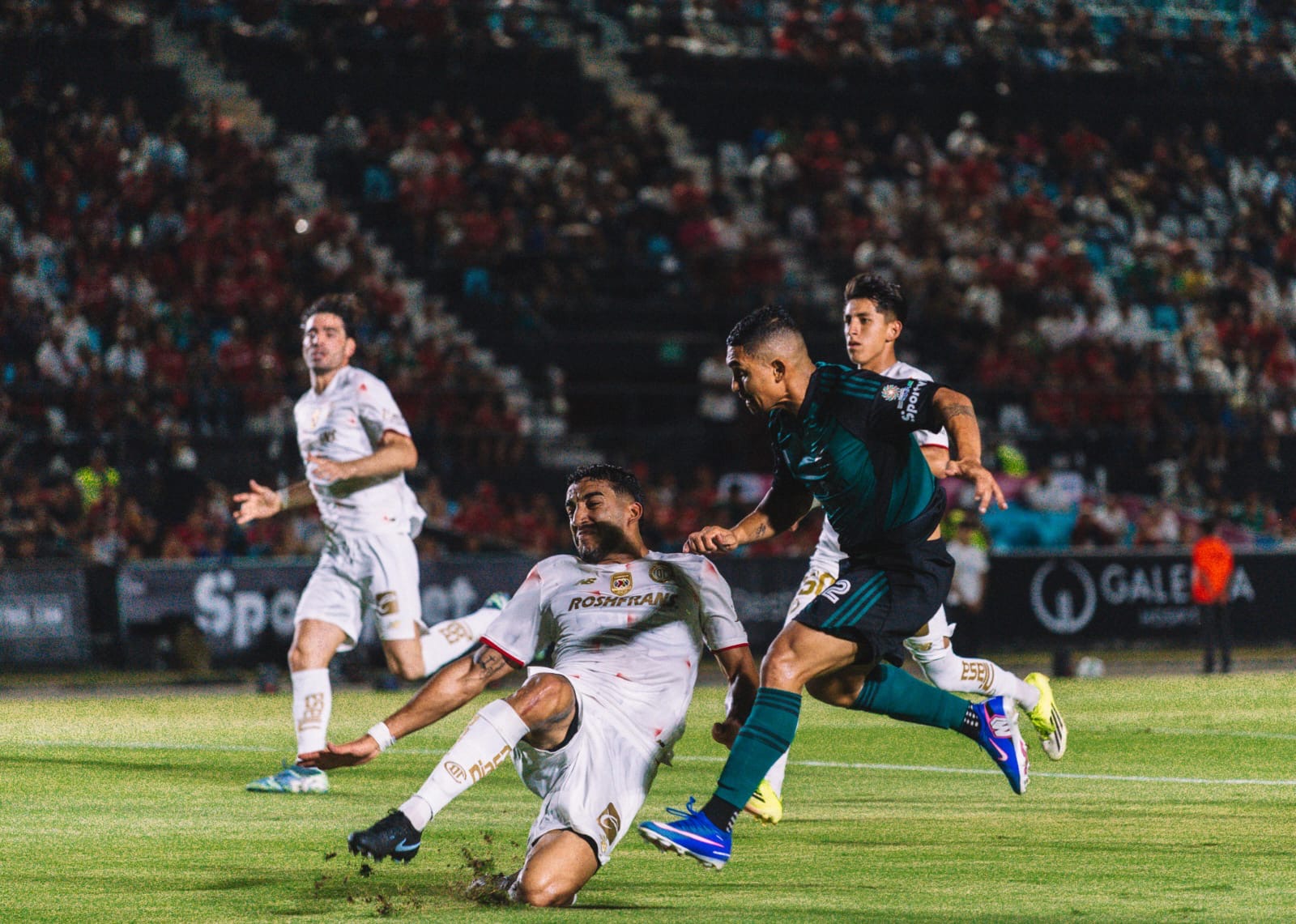 CANCÚN FC CONSUMA DIABLURA AL CAMPEÓN DE LA CONCACAF EN EL ESTADIO ‘ANDRÉS QUINTANA ROO’