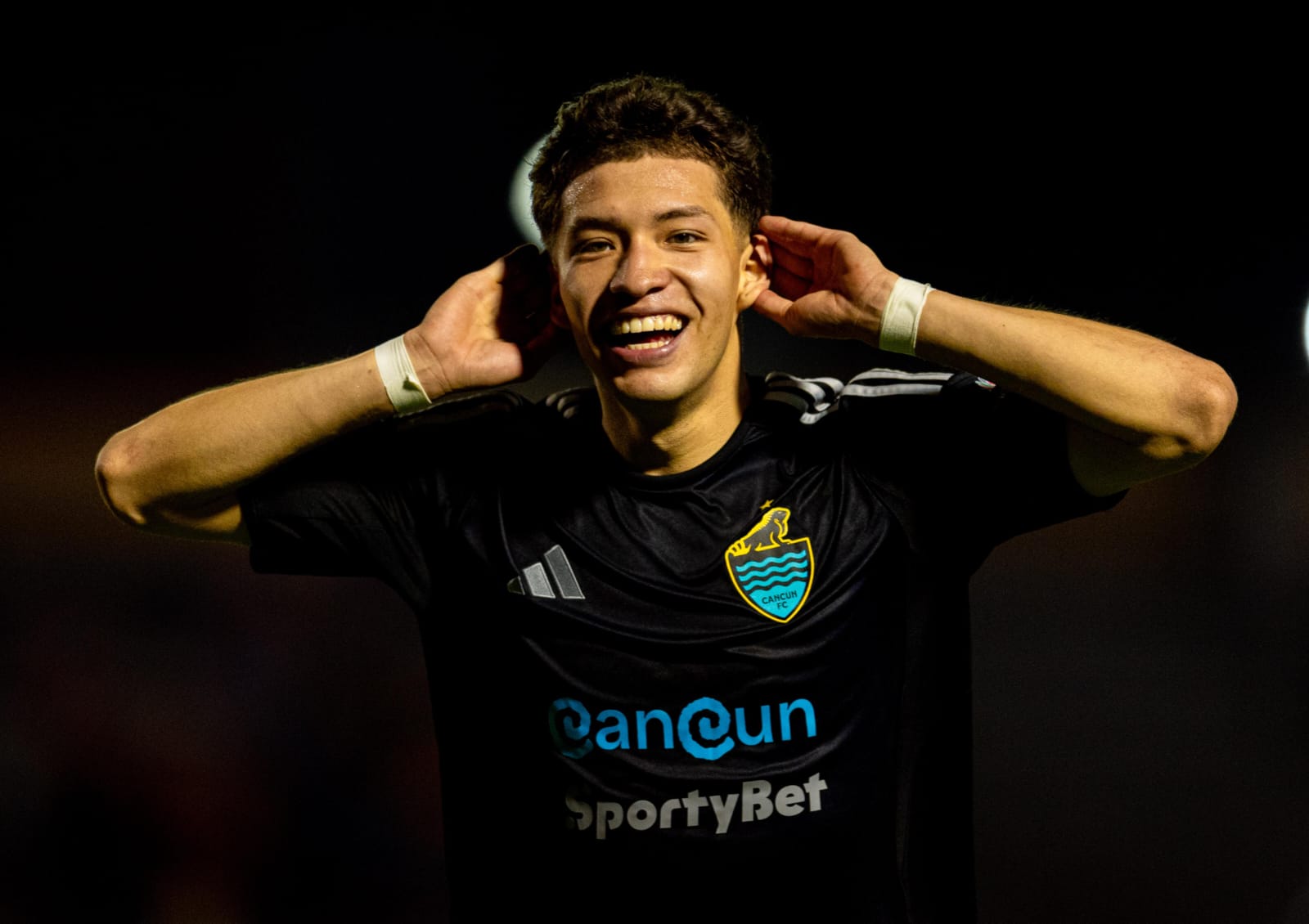 CANCÚN FC LOGRA TRIUNFO ANTE CORRECAMINOS Y ESTÁ EN LA PELEA POR EL BOLETO A LA LIGUILLA