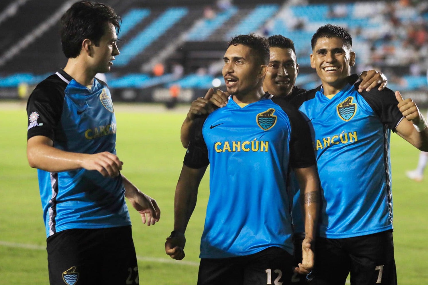 CANCÚN FC, EN LA PELEA POR EL LIDERATO; DERROTA (2-0) A LEONES NEGROS