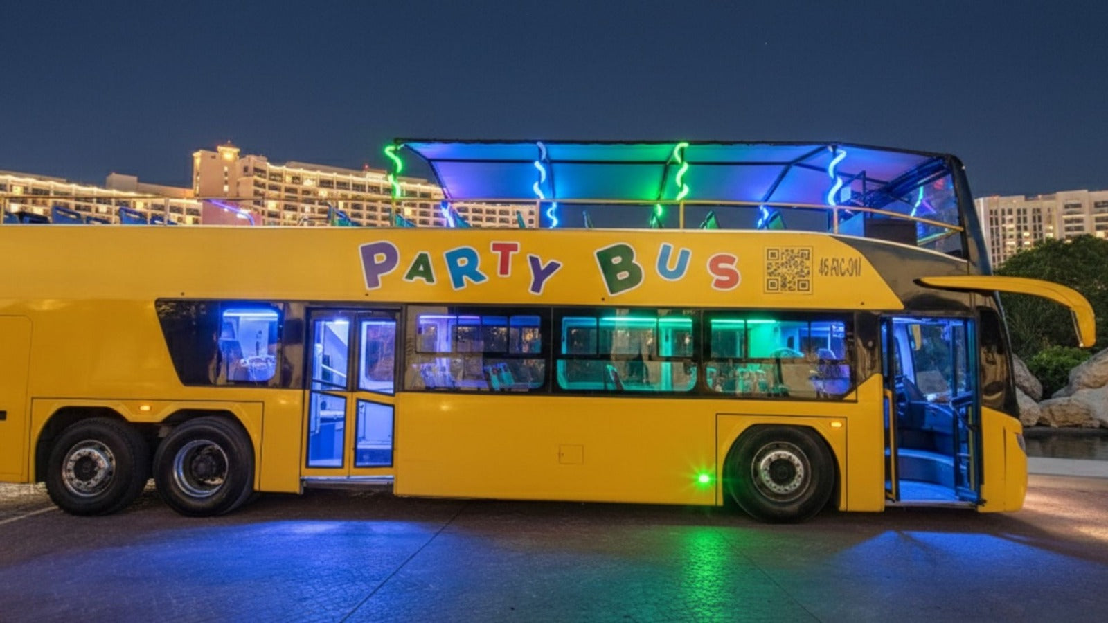 Party Bus + Pool box - Cancún FC